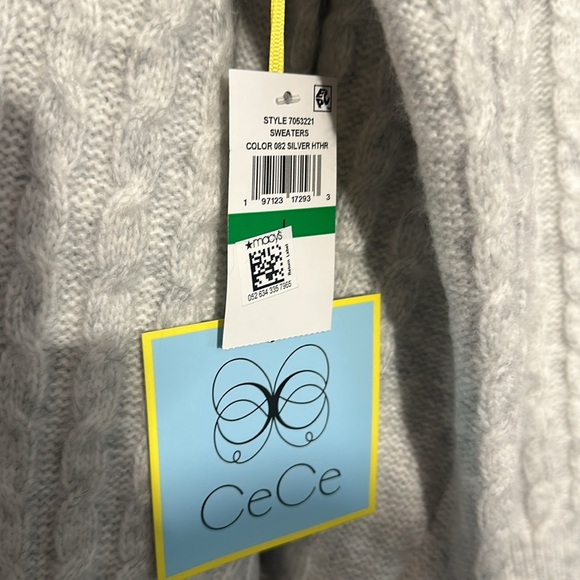 NWT. Woman’s Cece grey cable knit sweater. Size L. - Picture 7 of 8